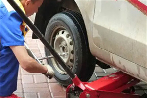 康健新村附近拖车24小时服务热线电话