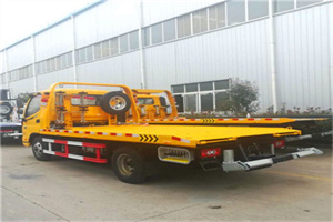 康健新村附近拖车救援搭电