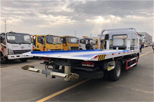 康健新村汽车救援补胎